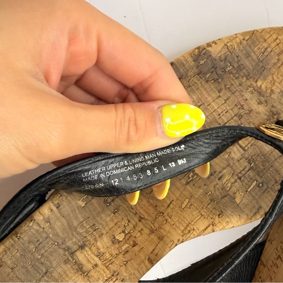 Tory Burch Thora Cork Wedge Thong Sandals Black Leather Logo Size 9 - Picture 9 of 9